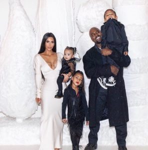 Kim Kardashian espera a su cuarto hijo